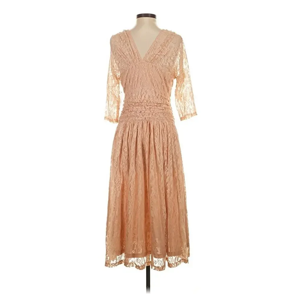 Kiyonna Party Dress Beige Lace Size 10 12 Swinging Symphony Lined Wedding Bride